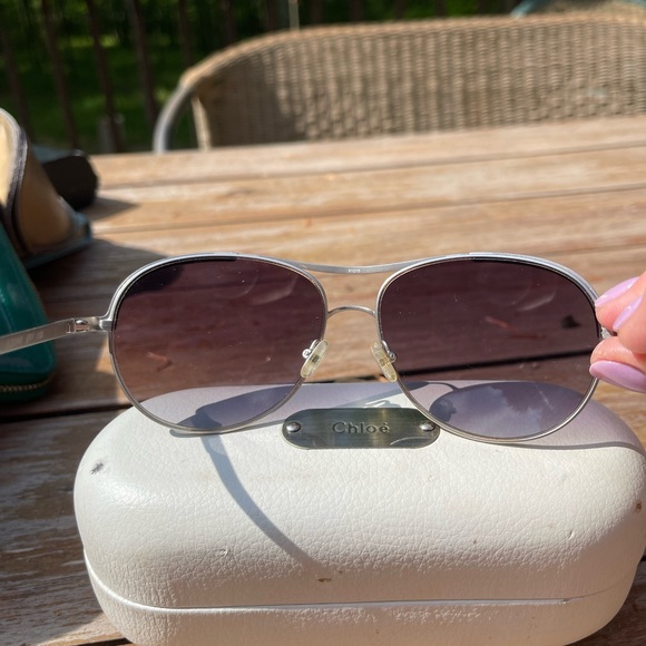 Classic Chloe Aviators - Picture 4 of 4
